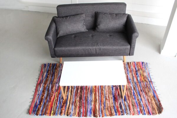 bG9jYWw6Ly9tZWRpYS85Ry8wQy82MFIzMEMxRzZHVjMwQzlHLzY2YmY4NjFiLmpwZWc.jpg Large recycled cotton rag rug, 105 x 185 cm