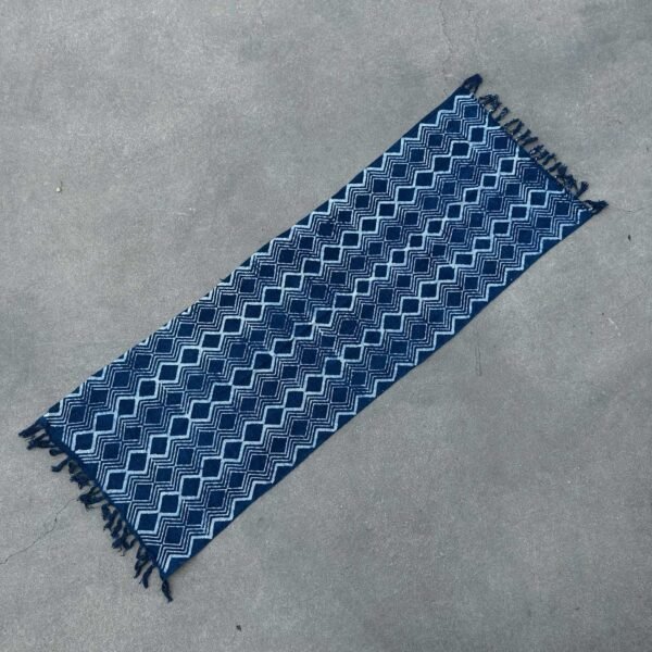 bG9jYWw6Ly9tZWRpYS85TS9HRS82MFIzMEMxRzZSV0tHRTlNLzIxNGQ1NWE3LmpwZWc.jpg Handmade Indigo Heerak Runner – 170 x 60 cm