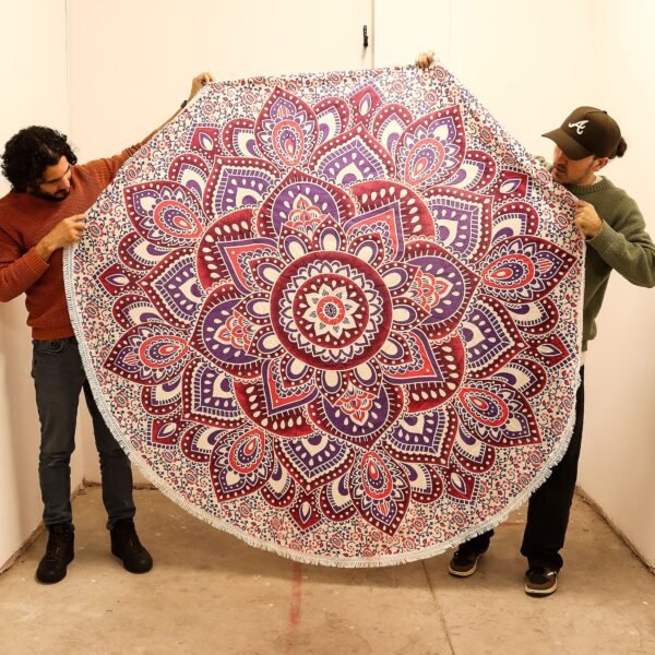 bG9jYWw6Ly9tZWRpYS85Ti8yRS82MFIzMEMxSjY0VDMyRTlOLzNkNDk4MjBjLmpwZw.jpg Pink & Purple Mandala Cotton Wall Hanging – 180 cm