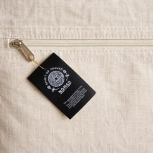 bG9jYWw6Ly9tZWRpYS85Ti9DRS82MFIzMEMxSjZNUzNDRTlOLzNmNTM2YTc5LmpwZw.jpg Marigold Loom Lumbar Cushion Cover – 30 x 50 cm