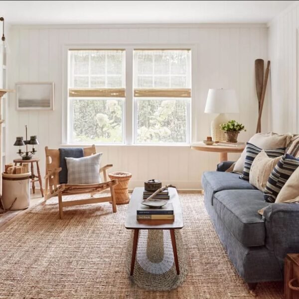 bG9jYWw6Ly9tZWRpYS8xSC8yQy82MFIzMEMxRzZSVDMyQzFILzAwNzEzNzBhLmpwZWc.jpg White & Tan Oval Seagrass Rug – 60 x 120 cm