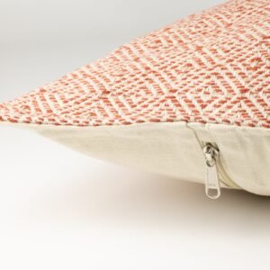 bG9jYWw6Ly9tZWRpYS8xSy9FRC82MFIzMEMxSjZNUzNFRDFLLzYwYzYxOTBmLmpwZw-1.jpg Burgundy Squares Cushion Cover – 60 x 60 cm