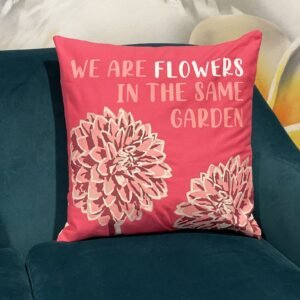 bG9jYWw6Ly9tZWRpYS8xUS9DRS82MFIzMEMxRzZSU0tDRTFRL2NjYWY0ODZiLmpwZWc-1.jpg We Are Flowers Printed Cotton Cushion Cover – Olive, Pink & Natural