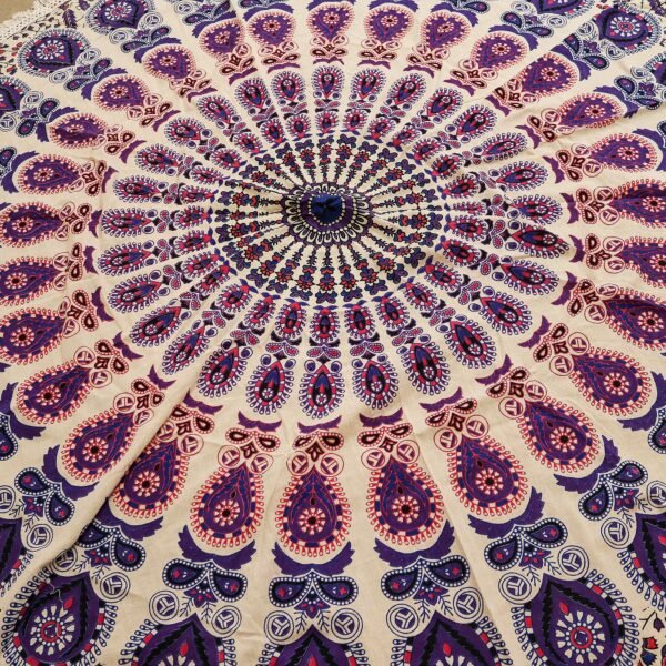 bG9jYWw6Ly9tZWRpYS9IUi80Qy82MFIzMEMxSjY0U0s0Q0hSL2VlMjFjODYzLmpwZw.jpg Peacock Purple Mandala Cotton Wall Hanging – 130 cm