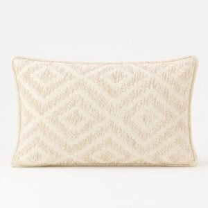 bG9jYWw6Ly9tZWRpYS9TUi9DRC82MFIzMEMxSjZNUzNDRFNSLzc3MjA4NWQxLnBuZw.jpg Neutral Geo Creme Lumbar Cushion Cover – 30 x 50 cm