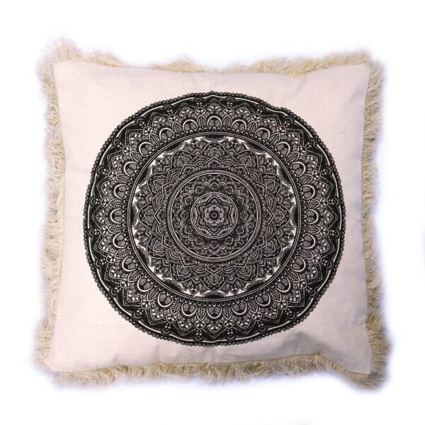 bG9jYWw6Ly9tZWRpYS9TUy80Qy82MFIzMEMxRzZSVDM0Q1NTLzVlYmMwYmQzLmpwZWc.jpg Black Traditional Mandala Cushion Cover – 45 x 45 cm